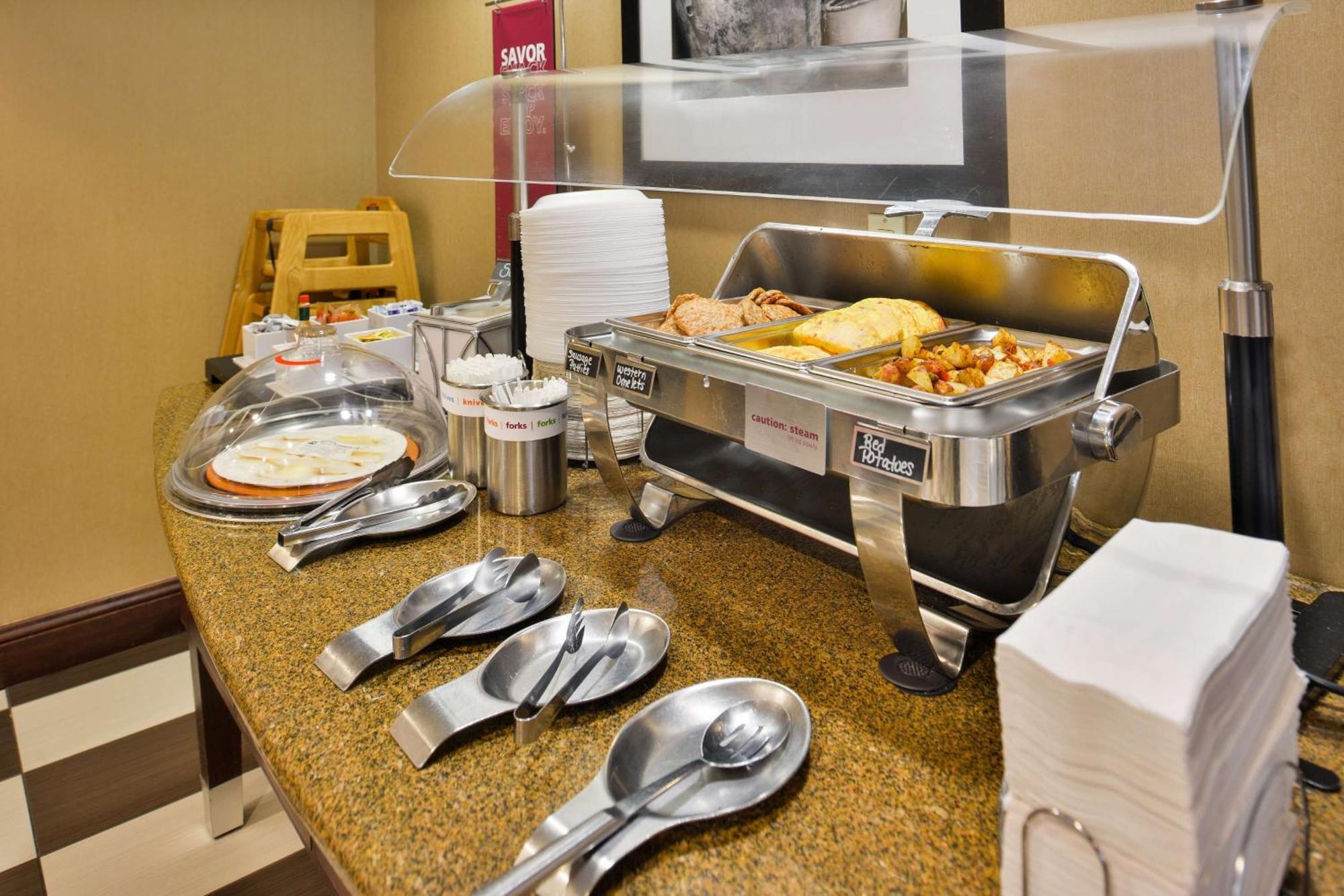Hampton Inn סטייטסוויל מראה חיצוני תמונה